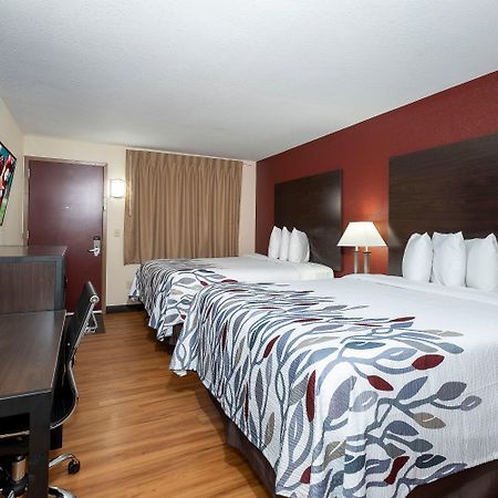 Red Roof Inn Freehold Exterior photo